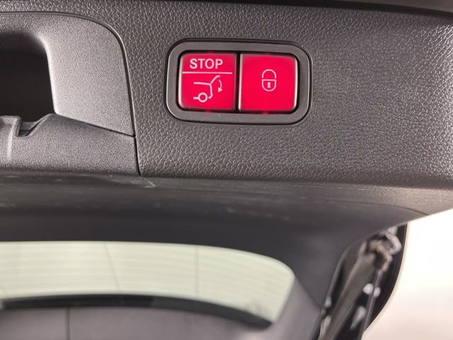 Used 2022 Mercedes-Benz GLC 300 image 50