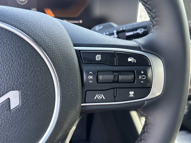 New 2026 Kia K5 GT-Line w/ GT-Line Premium Package FWD image 32