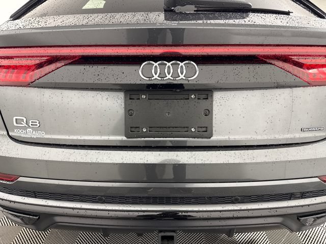 Used 2020 Audi Q8 Premium Plus w/ Premium Plus Package AWD/4WD image 17