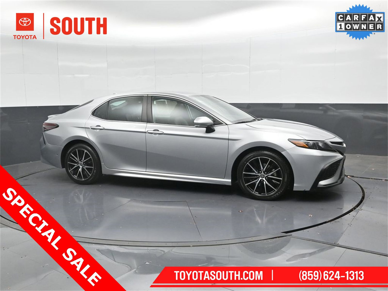 Used 2023 Toyota Camry SE