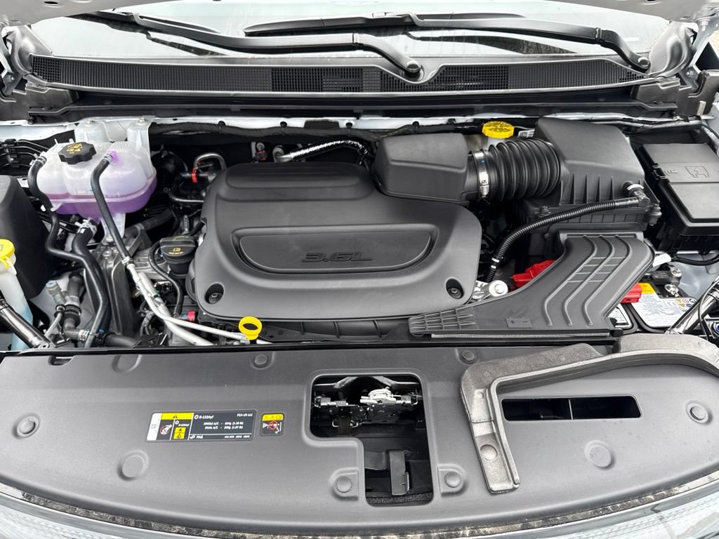 New 2027 Chrysler Pacifica Limited AWD/4WD image 26