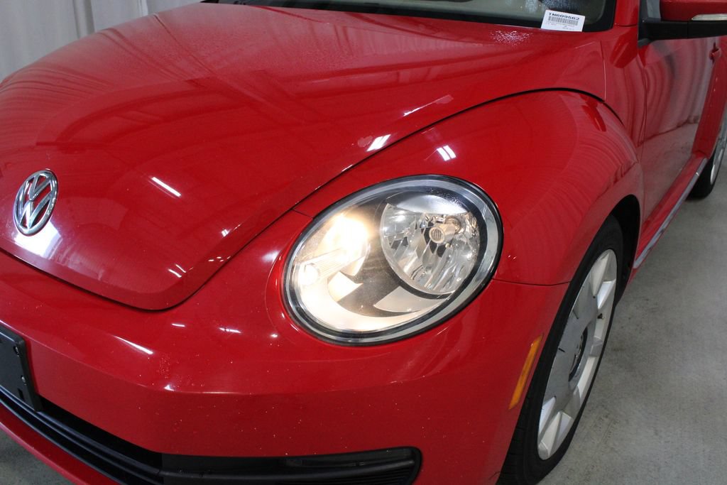Used 2012 Volkswagen Beetle 2.5 FWD image 31