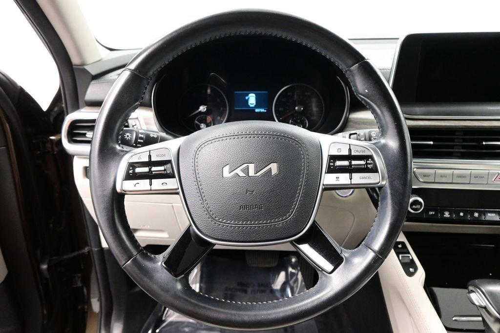 Used 2022 Kia Telluride EX w/ EX Premium Package FWD image 16
