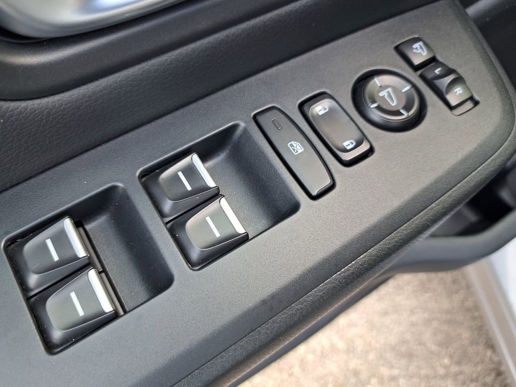 Used 2023 Honda Pilot TrailSport image 16