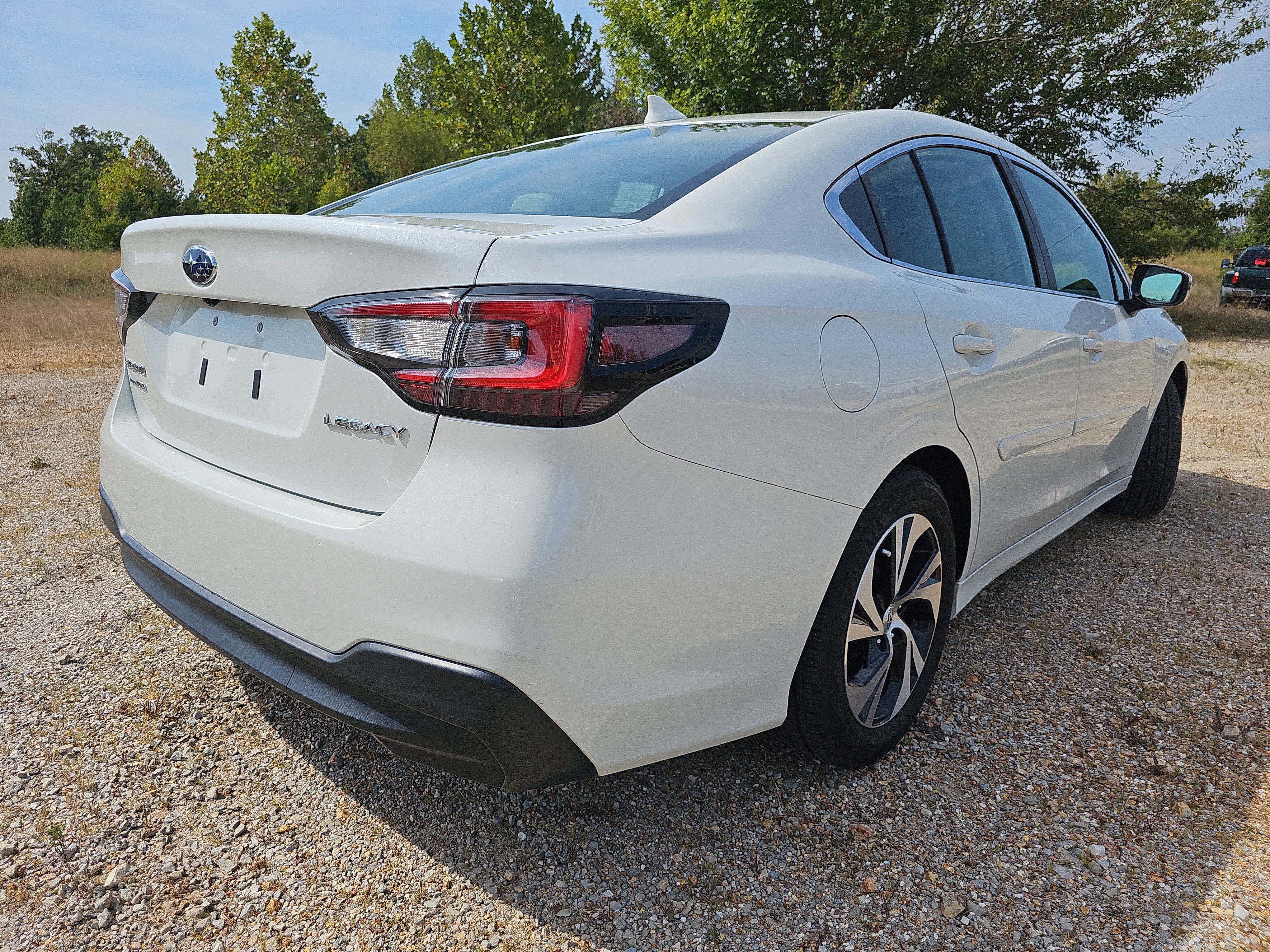 Used 2022 Subaru Legacy Premium image 4