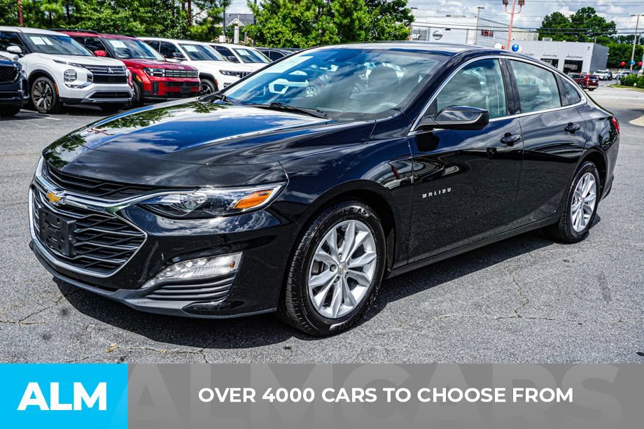 Used 2024 Chevrolet Malibu LT FWD image 2
