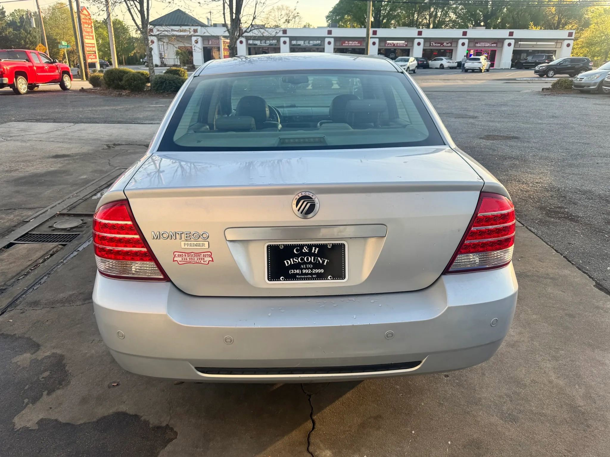 Used 2005 Mercury Montego Premier image 4