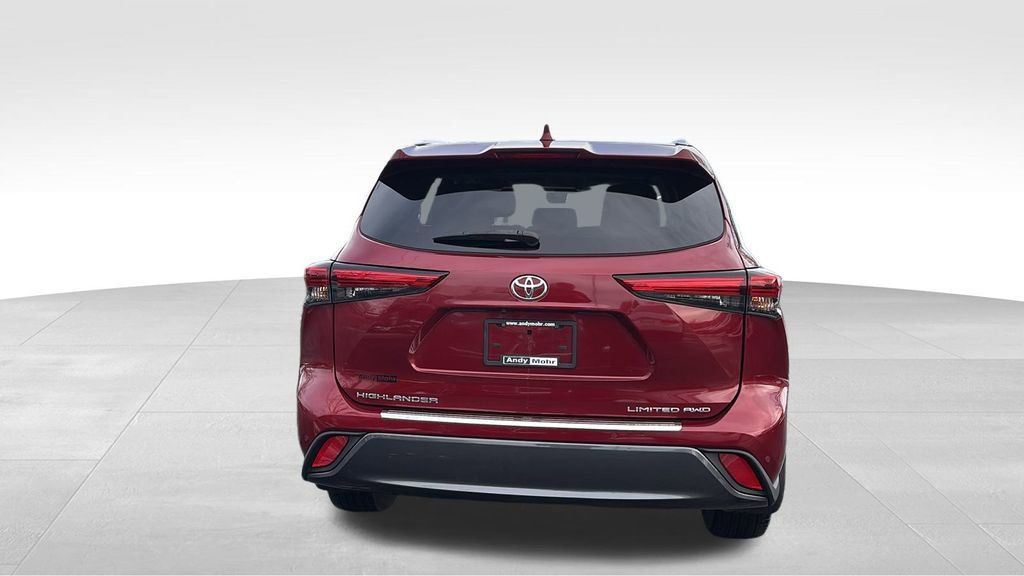 Used 2020 Toyota Highlander Limited image 6