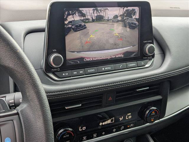 Certified 2023 Nissan Rogue SV FWD image 13