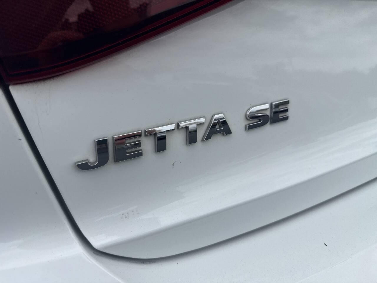 Used 2017 Volkswagen Jetta SE FWD image 36