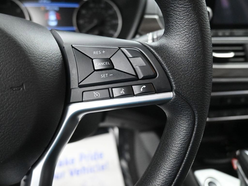 Used 2024 Nissan Altima 2.5 SV image 32