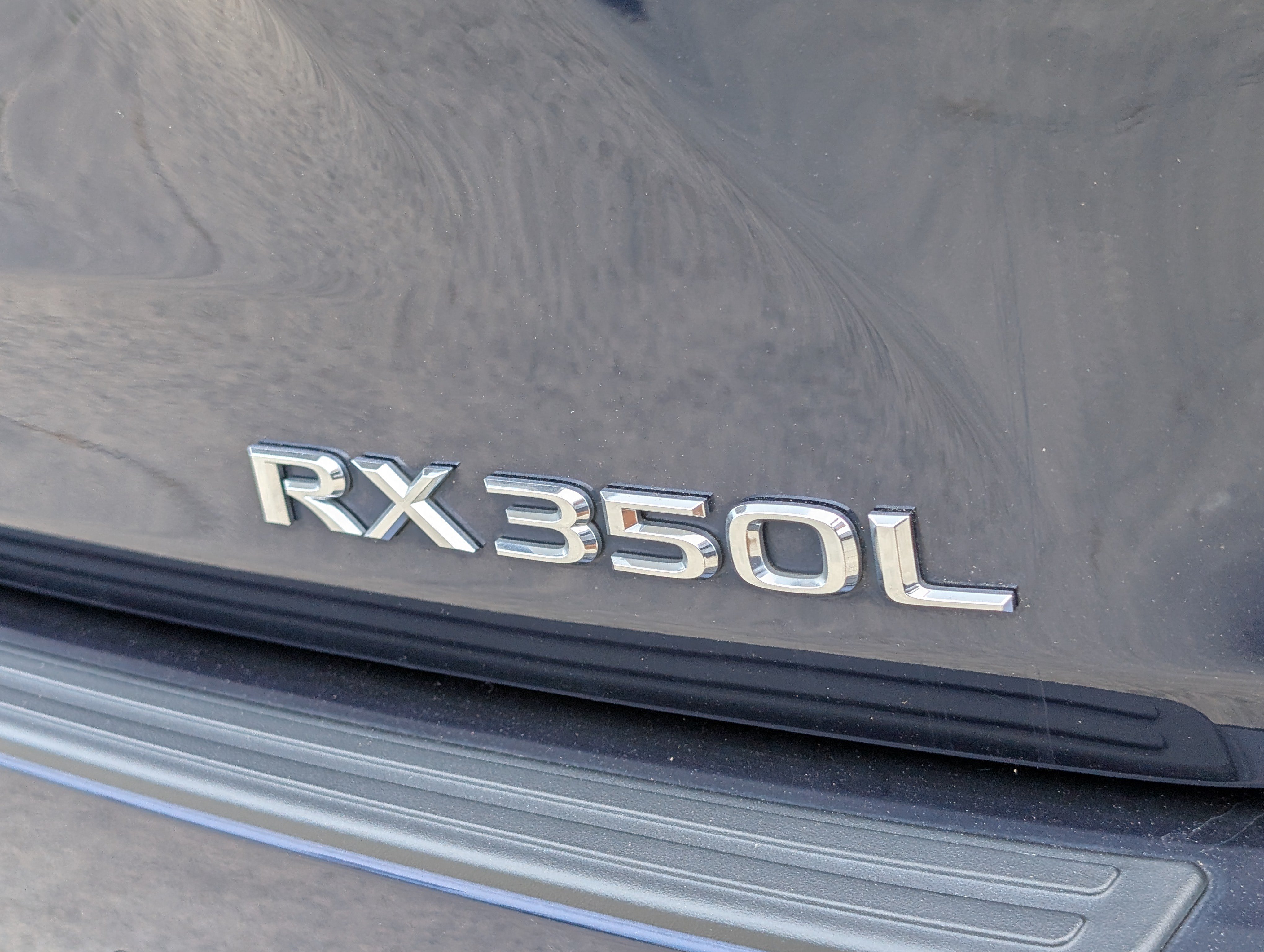 Used 2022 Lexus RX 350L FWD w/ Premium Package image 31