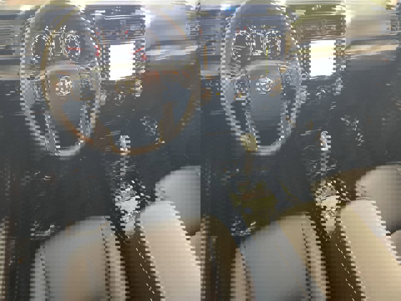 Used 2022 Toyota 4Runner TRD Off-Road Premium w/ Moonroof Package AWD/4WD image 20