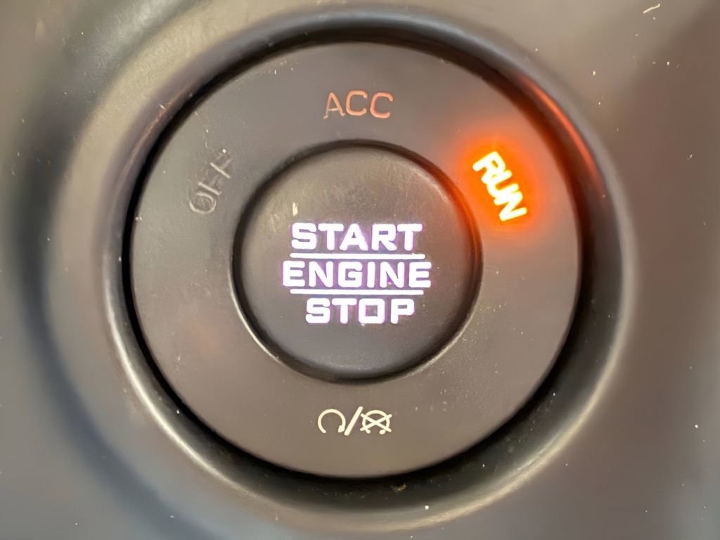 Used 2019 Jeep Wrangler Unlimited Sport S AWD/4WD image 23