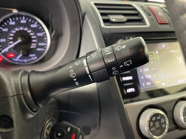 Used 2015 Subaru Crosstrek 2.0i Limited AWD/4WD image 15