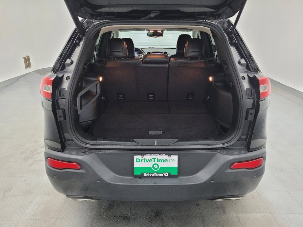 Used 2018 Jeep Cherokee Limited w/ Technology Group image 29