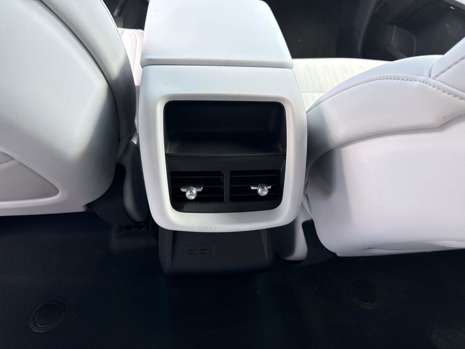 Certified 2026 Cadillac Lyriq Sport w/ LPO, Floor Liner Package image 16