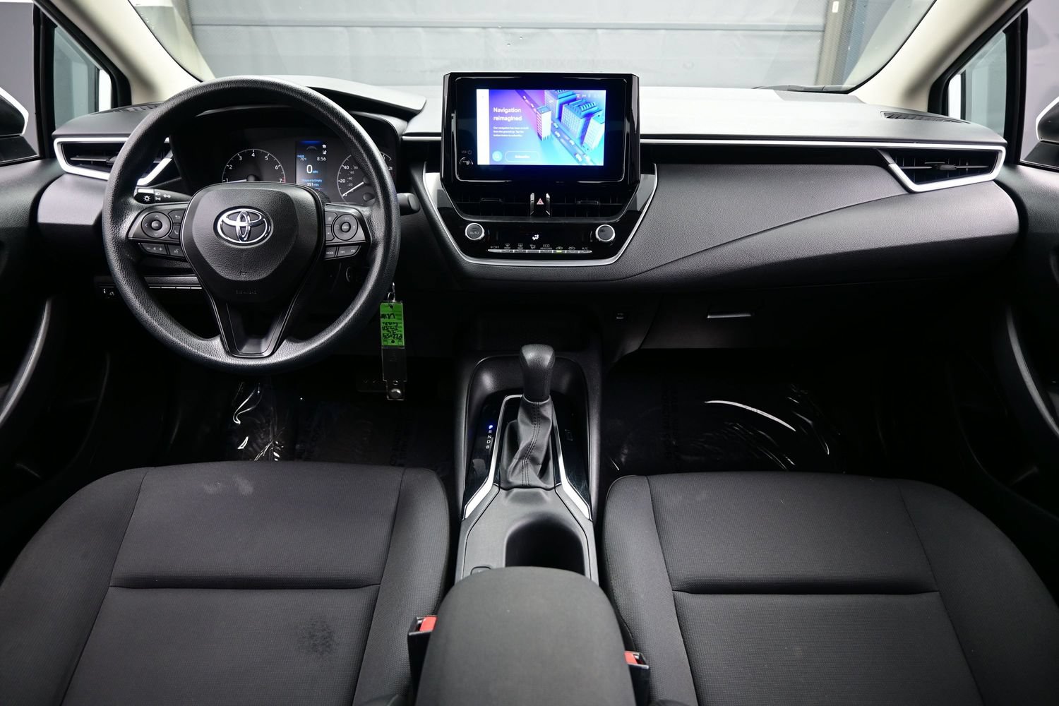 Used 2024 Toyota Corolla LE FWD image 16