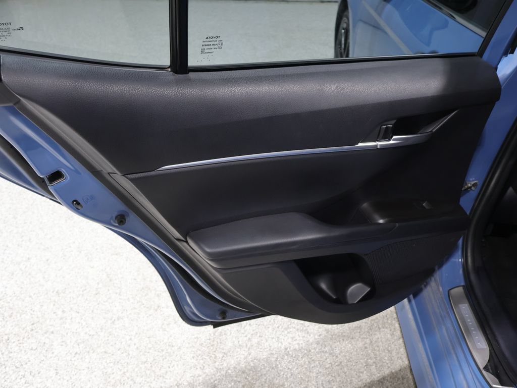 Used 2023 Toyota Camry SE w/ Audio Upgrade Package FWD image 20