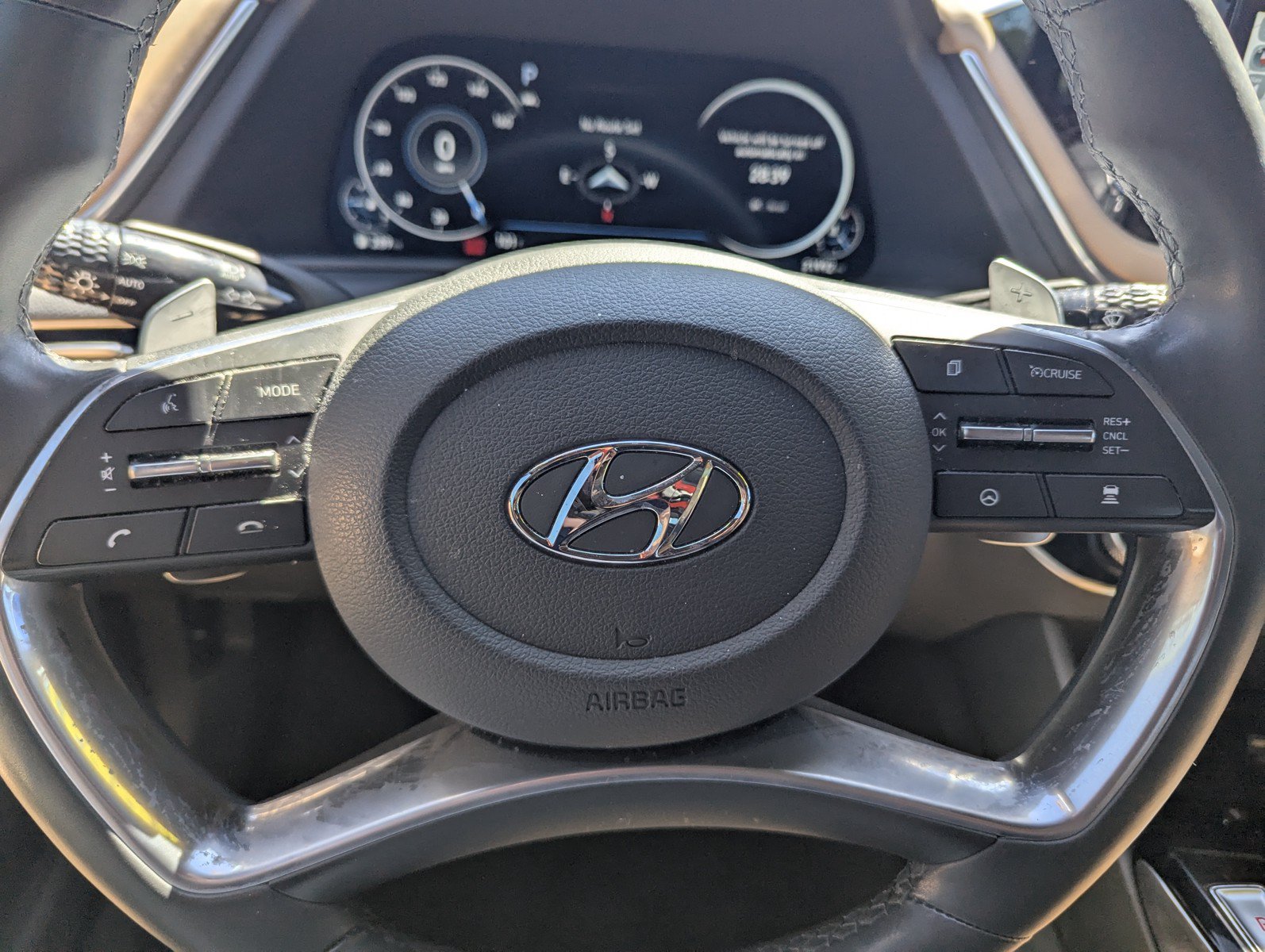 Used 2021 Hyundai Sonata Limited FWD image 12