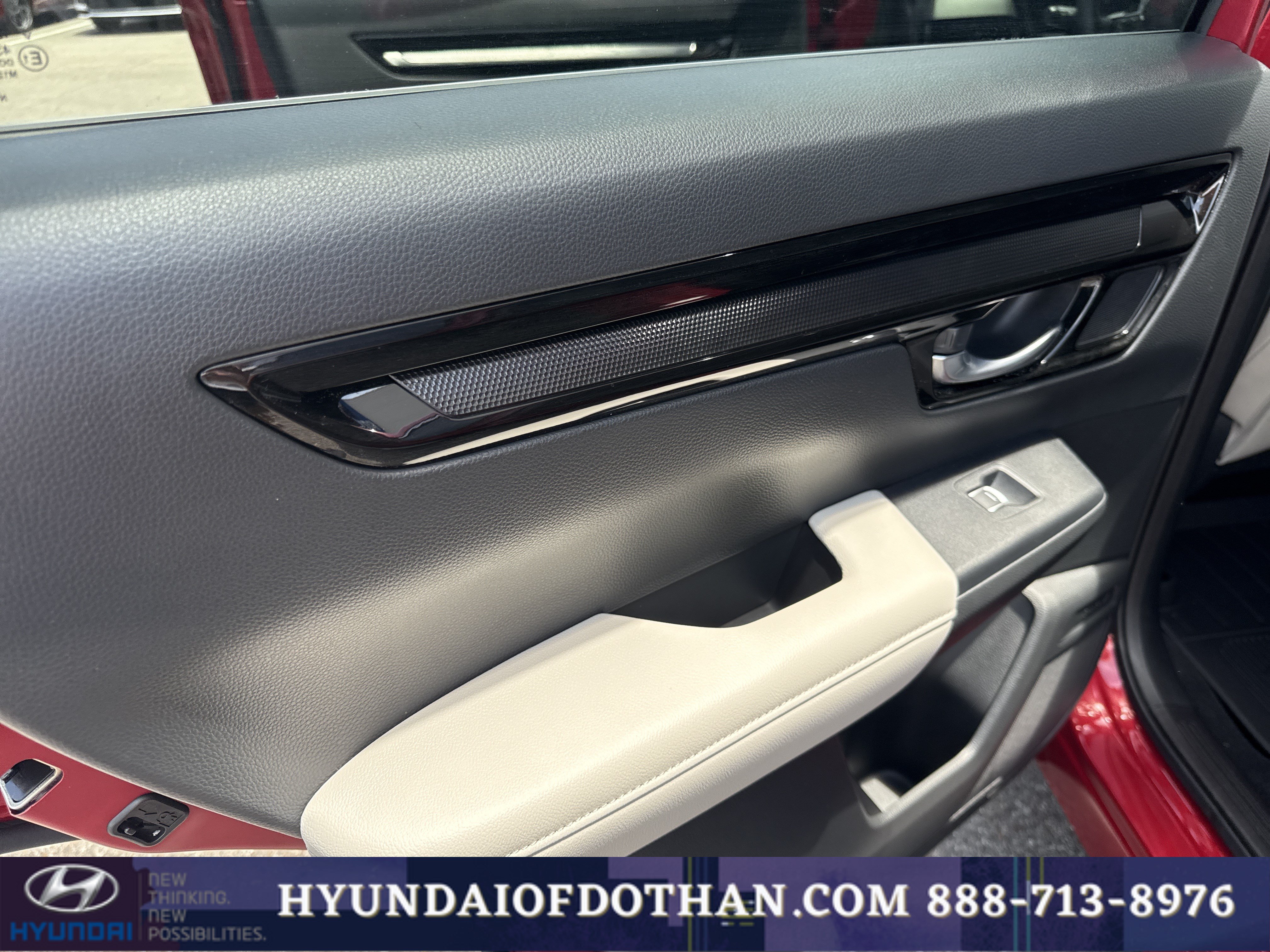 Used 2025 Honda CR-V EX-L image 12