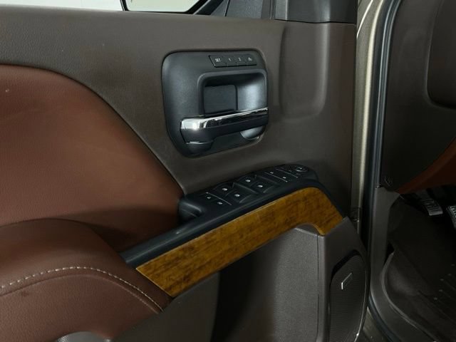 Used 2015 Chevrolet Silverado 2500 High Country w/ Duramax Plus Package AWD/4WD image 29