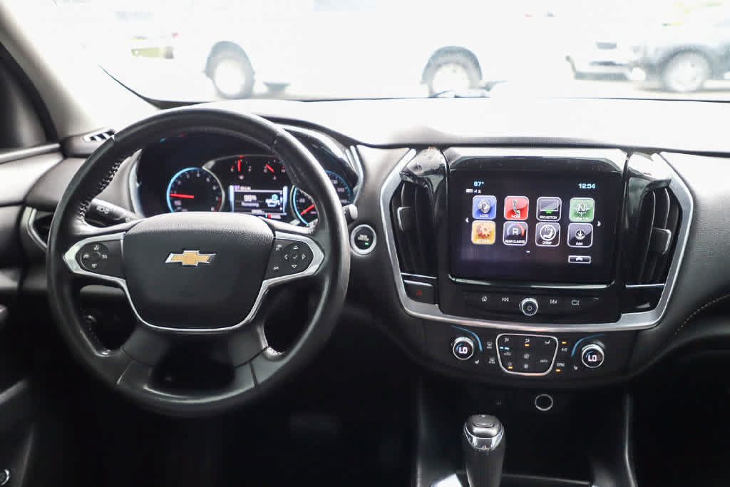 Used 2019 Chevrolet Traverse LT FWD image 12