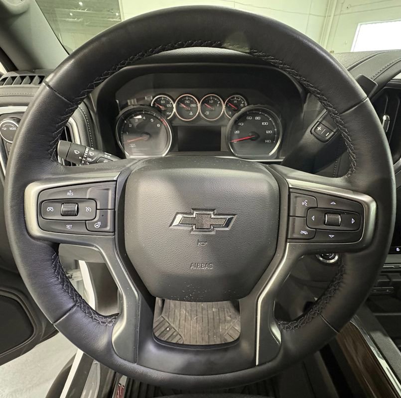 Used 2021 Chevrolet Silverado 1500 LT Trail Boss w/ Bed Protection Package image 12