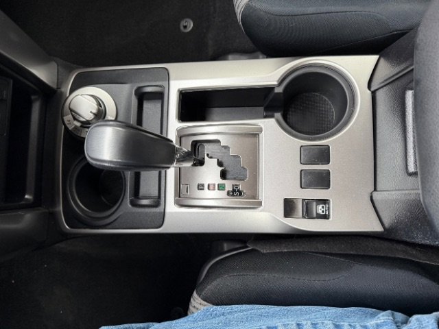 Used 2014 Toyota 4Runner 4WD image 21