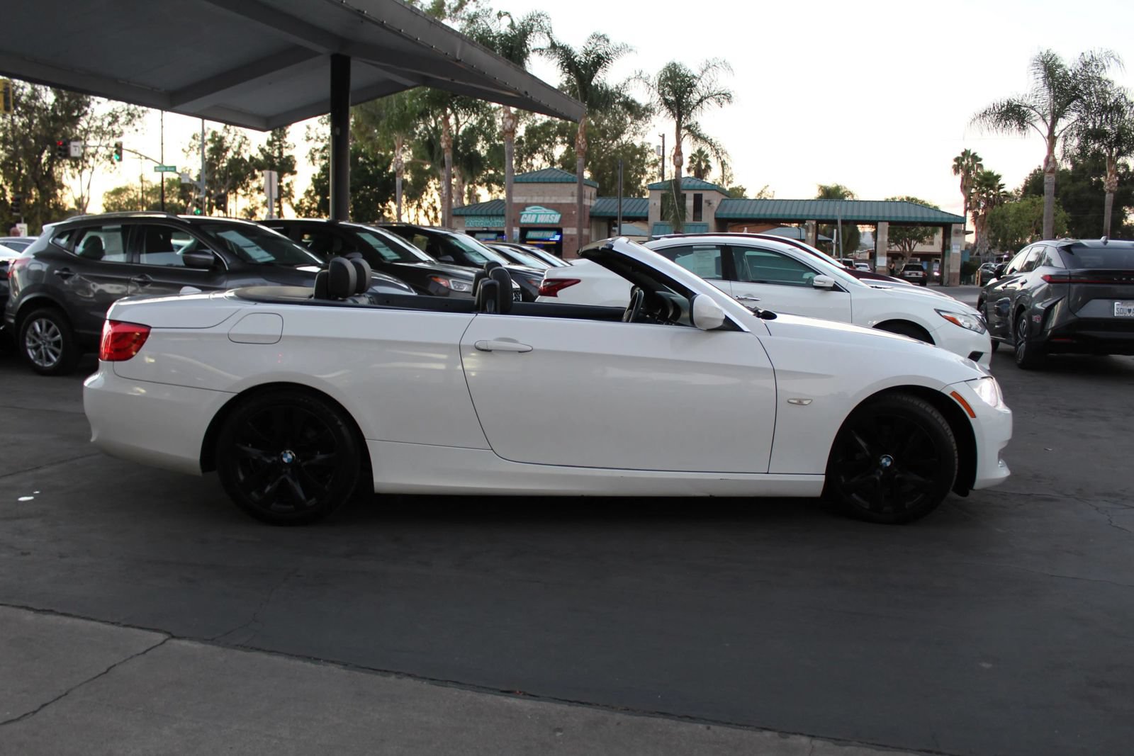 Used 2013 BMW 328i Convertible RWD image 12