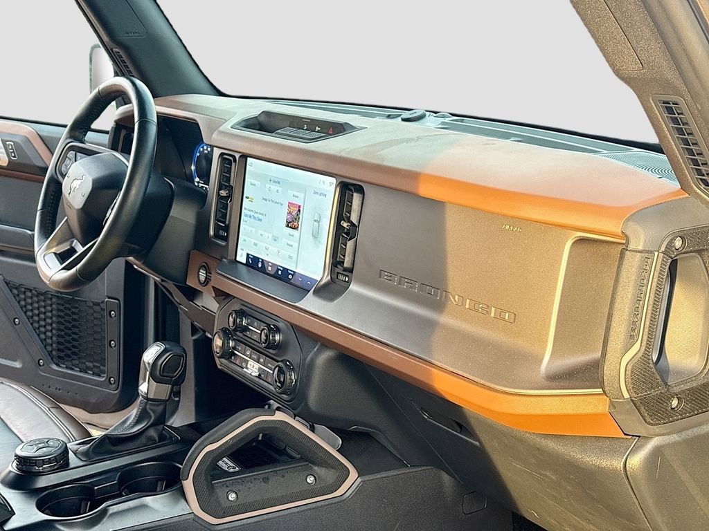 Used 2024 Ford Bronco Outer Banks image 25