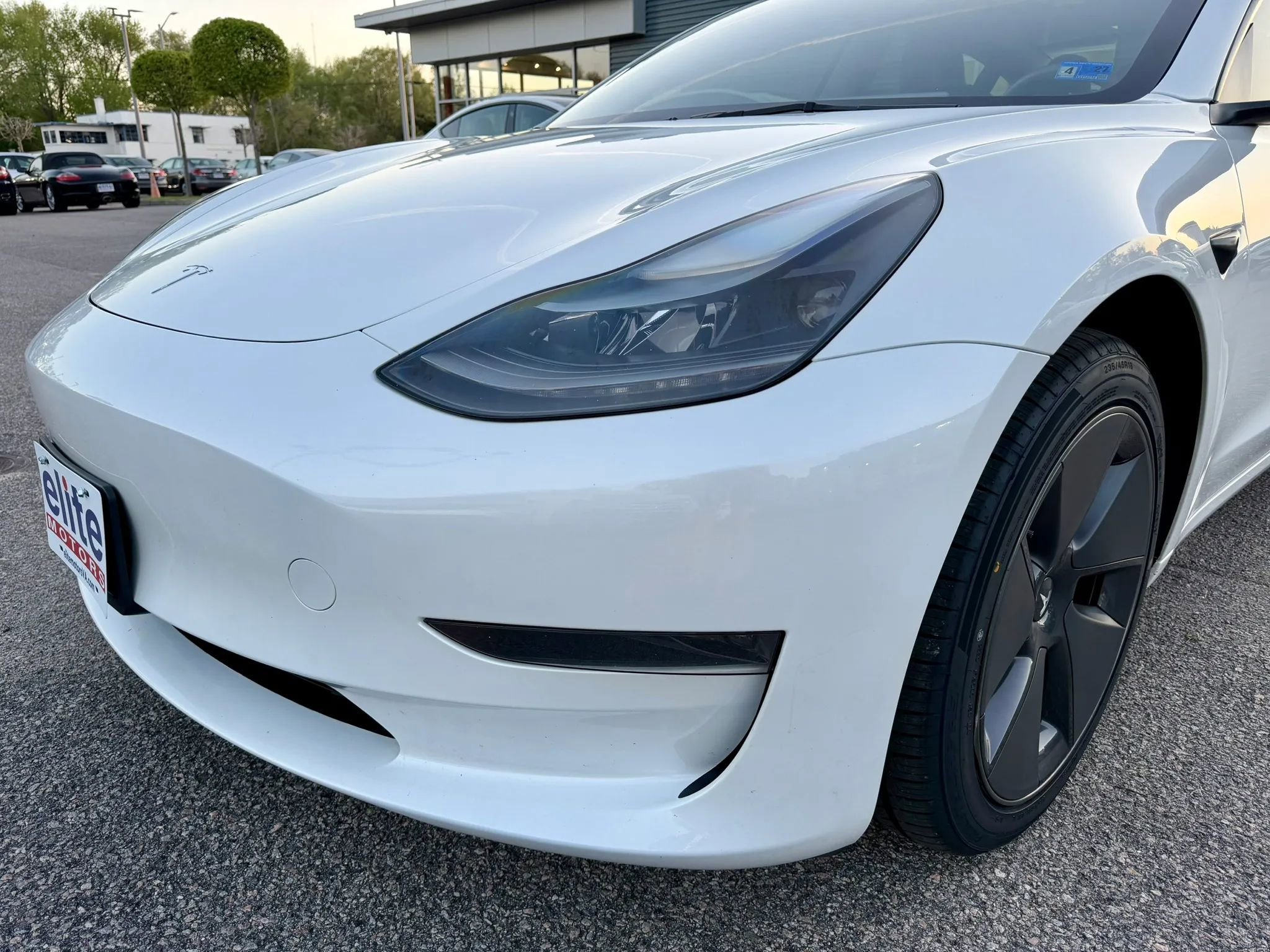 Used 2023 Tesla Model 3 Standard Range image 11