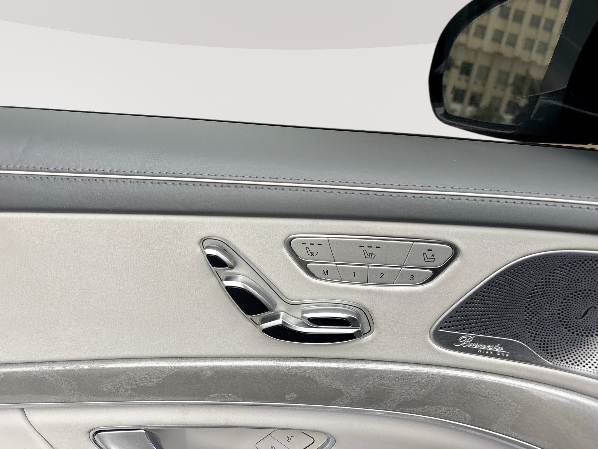 Used 2016 Mercedes-Benz S 550 Sedan image 14