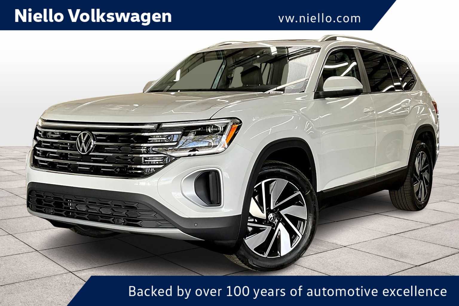 New 2025 Volkswagen Atlas SEL image 1