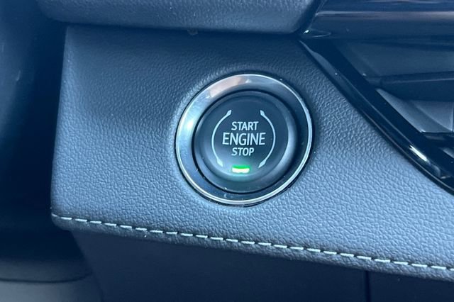 Used 2025 Buick Enclave Sport Touring image 30