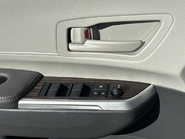 Certified 2023 Toyota Sienna LE FWD image 21