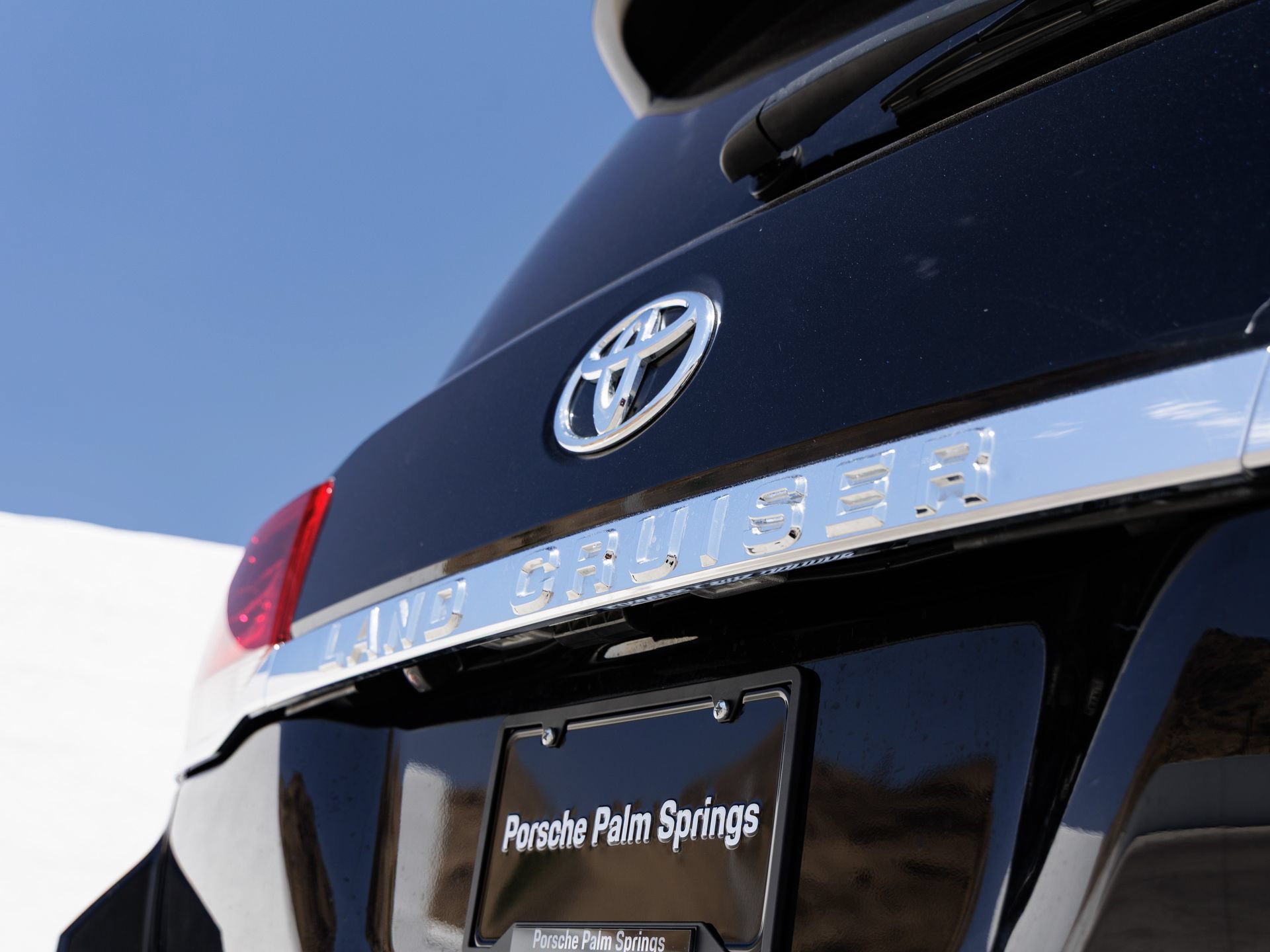 Used 2020 Toyota Land Cruiser Heritage Edition AWD/4WD image 12