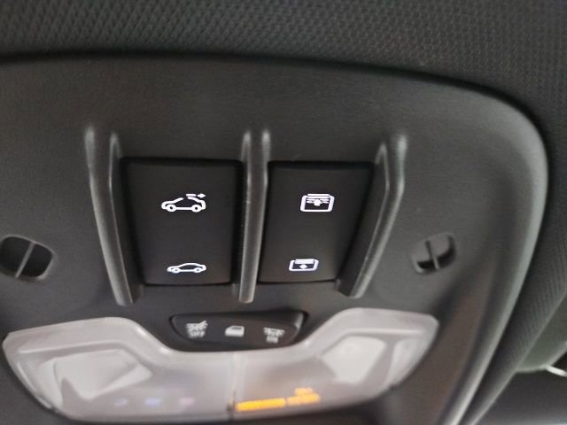 Used 2024 Chevrolet TrailBlazer RS w/ Convenience Package image 28