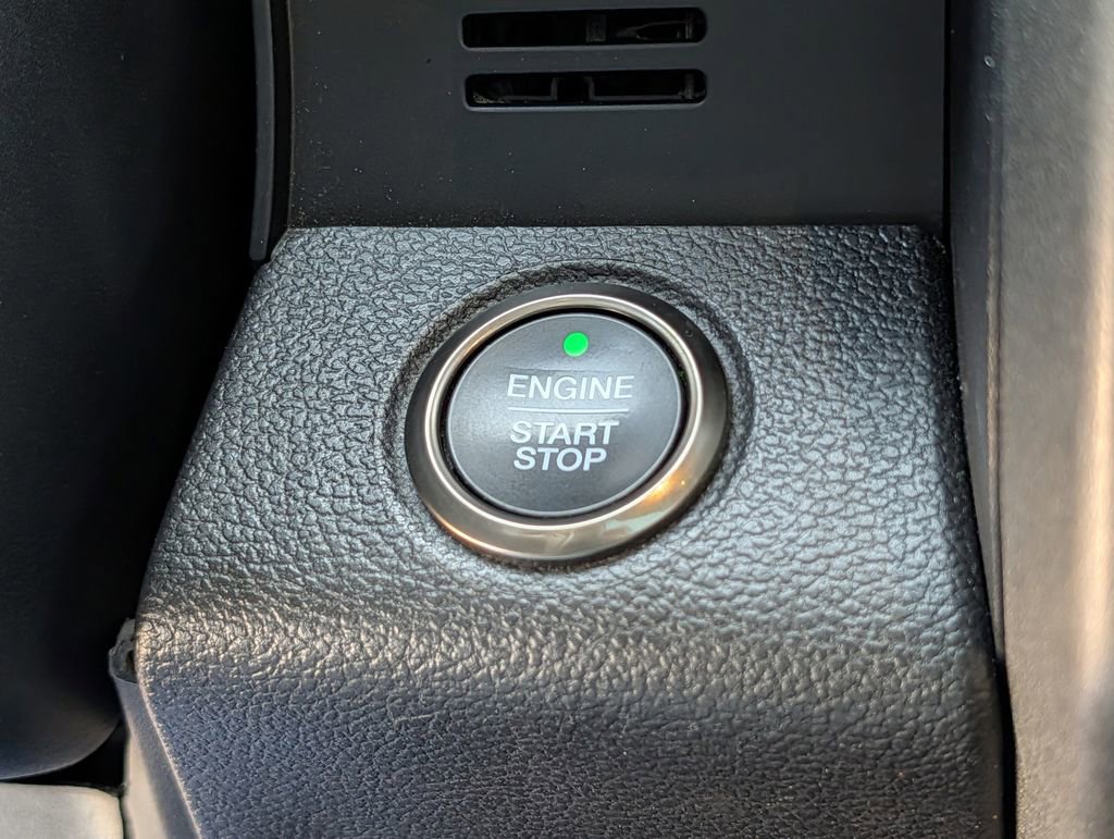 Used 2018 Ford F150 Raptor w/ Equipment Group 802A Luxury image 22