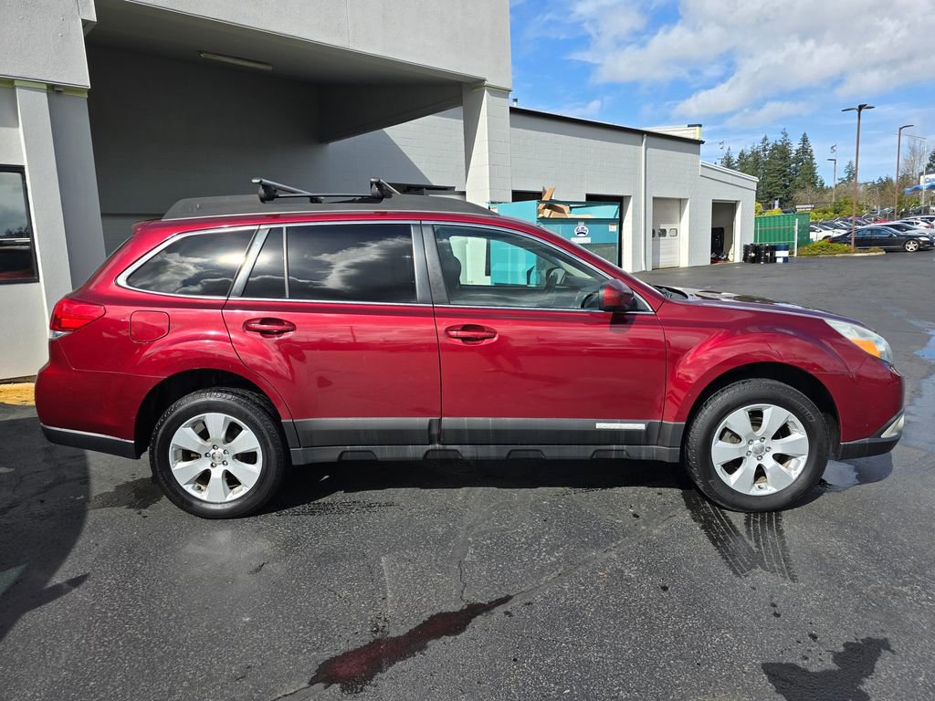 Used 2012 Subaru Outback 2.5i Premium image 3