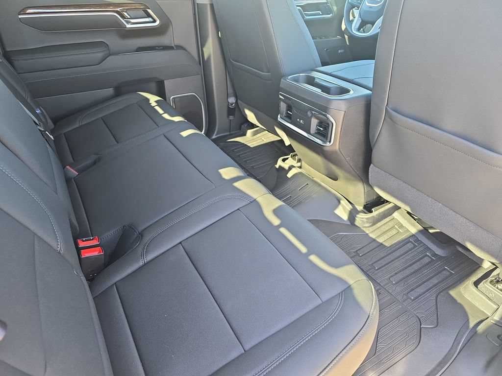 New 2026 GMC Sierra 1500 Elevation w/ Elevation Premium Package AWD/4WD image 11