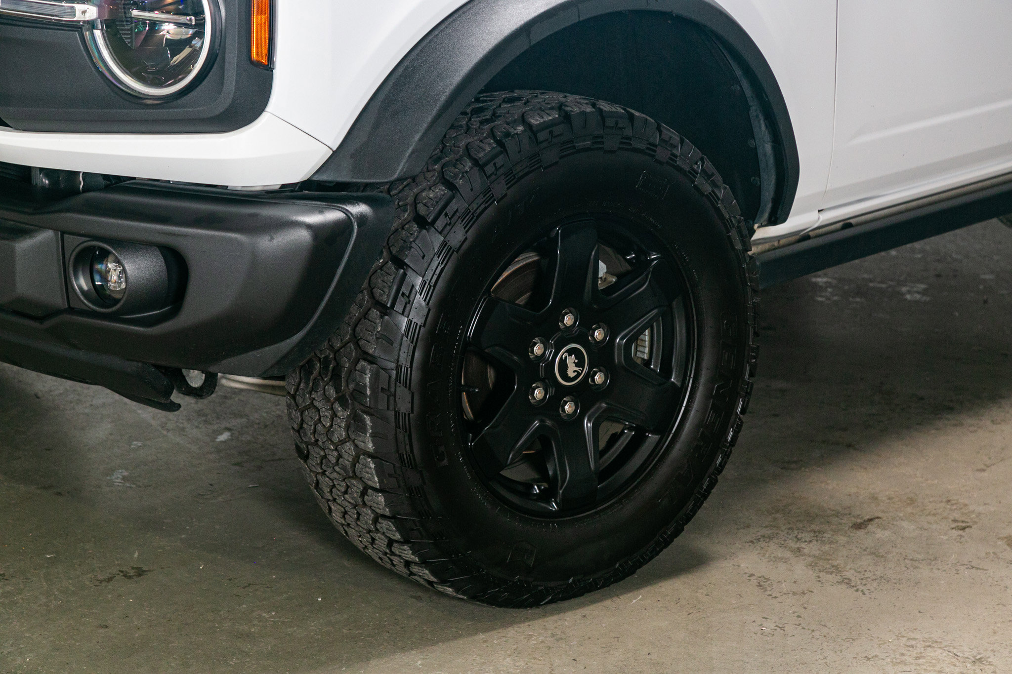 Used 2022 Ford Bronco Black Diamond image 11