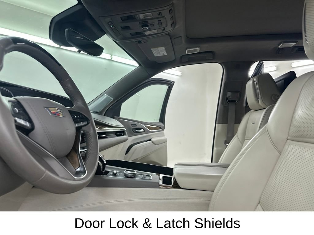 Used 2023 Cadillac Escalade Sport Platinum AWD/4WD image 40