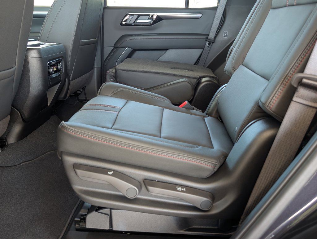 New 2026 Chevrolet Tahoe RST AWD/4WD image 7