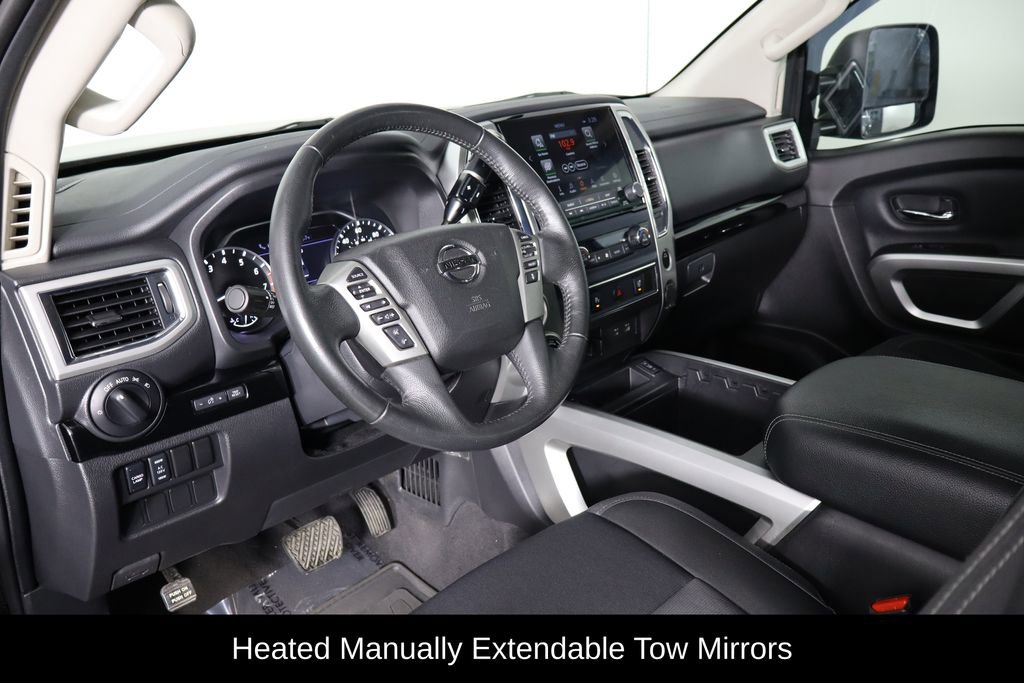 Used 2021 Nissan Titan SV w/ SV Convenience Package image 25