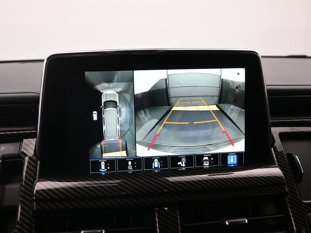 Used 2022 Chevrolet Tahoe LT w/ Luxury Package image 11