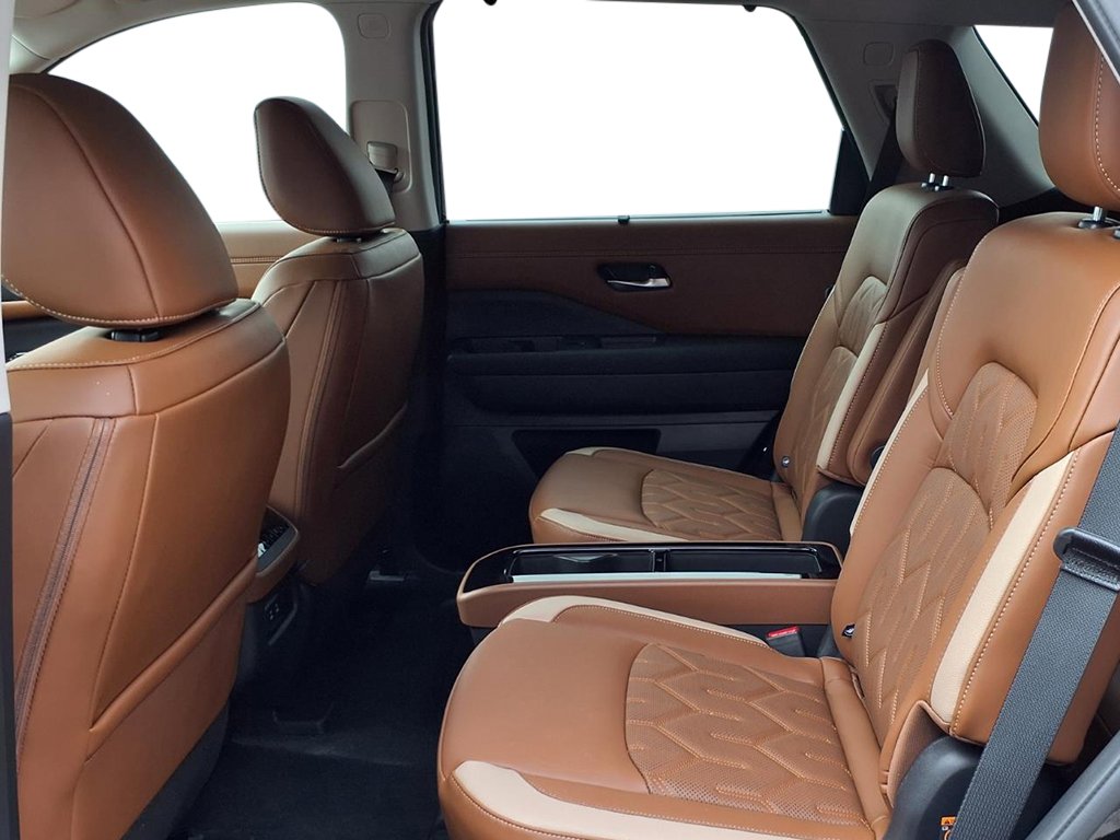 New 2026 Nissan Pathfinder Platinum image 24