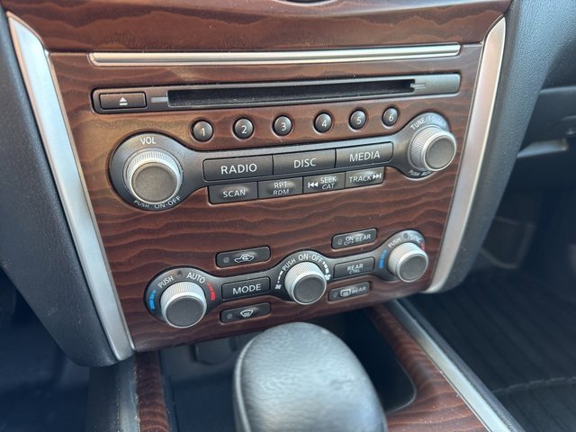 Used 2019 Nissan Pathfinder Platinum image 13