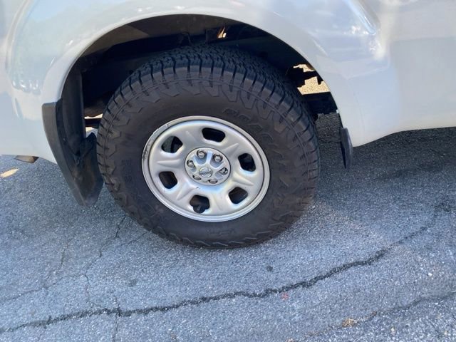 Used 2021 Nissan Frontier S w/ S Utility Package image 29