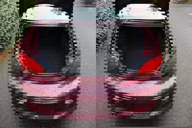 Used 2000 Chrysler LHS image 16